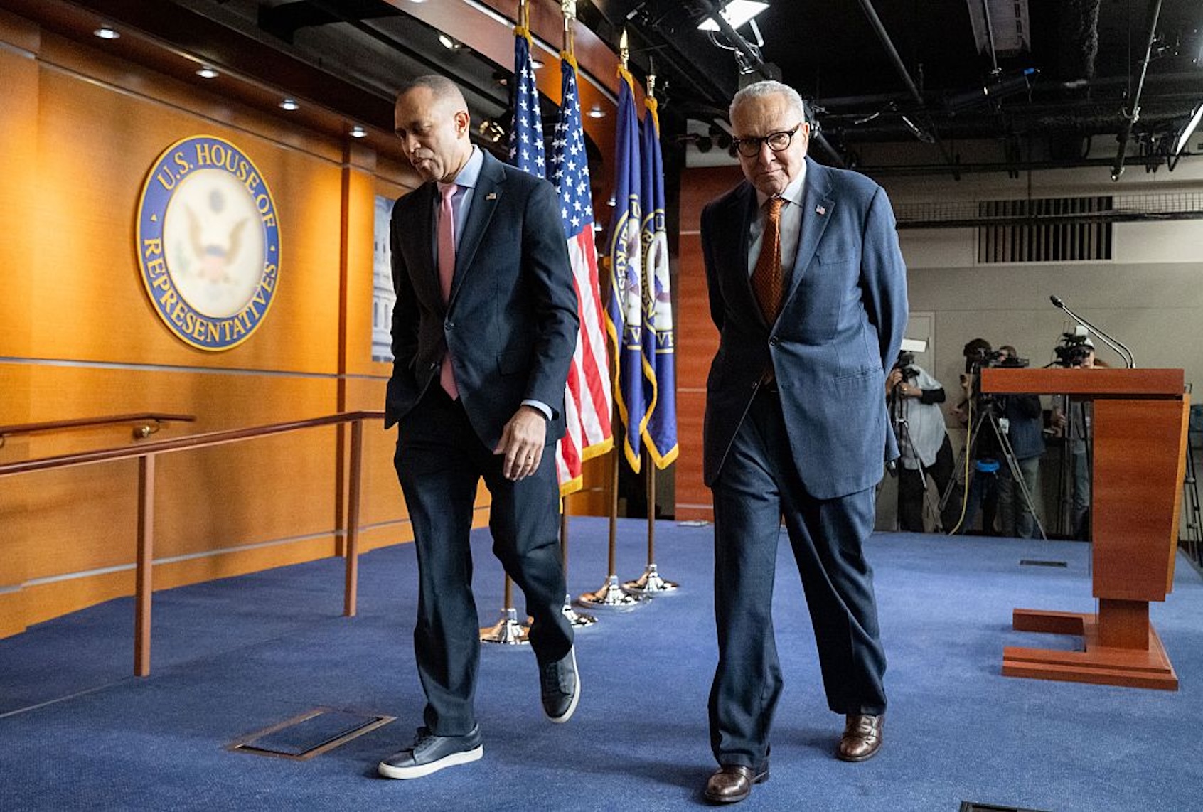 Senate Minority Leader Chuck Schumer and House Minority Leader Hakeem Jeffries have a choice to make on opposing President Donald Trump's mass deportation campaign ( SAUL LOEB / AFP via Getty Images)