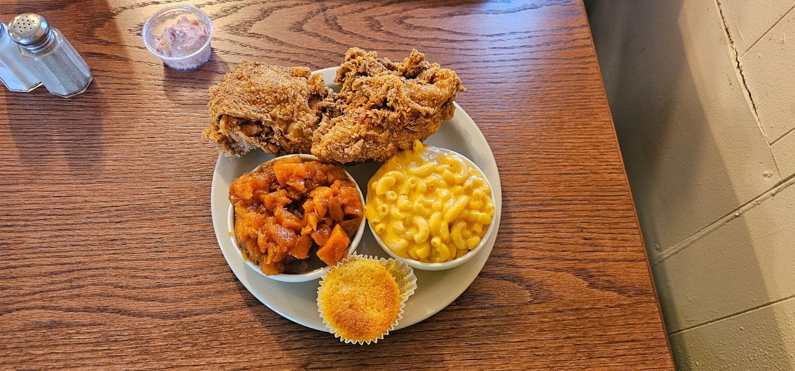 Fried chicken at His Place Eatery (Jodyann Morgan)